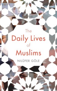 the-daily-lives-of-muslims-cover